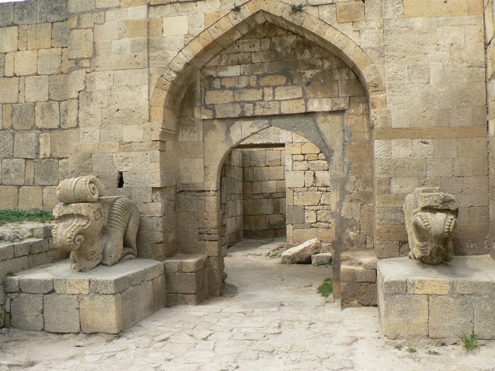 Врата в ханский дворец